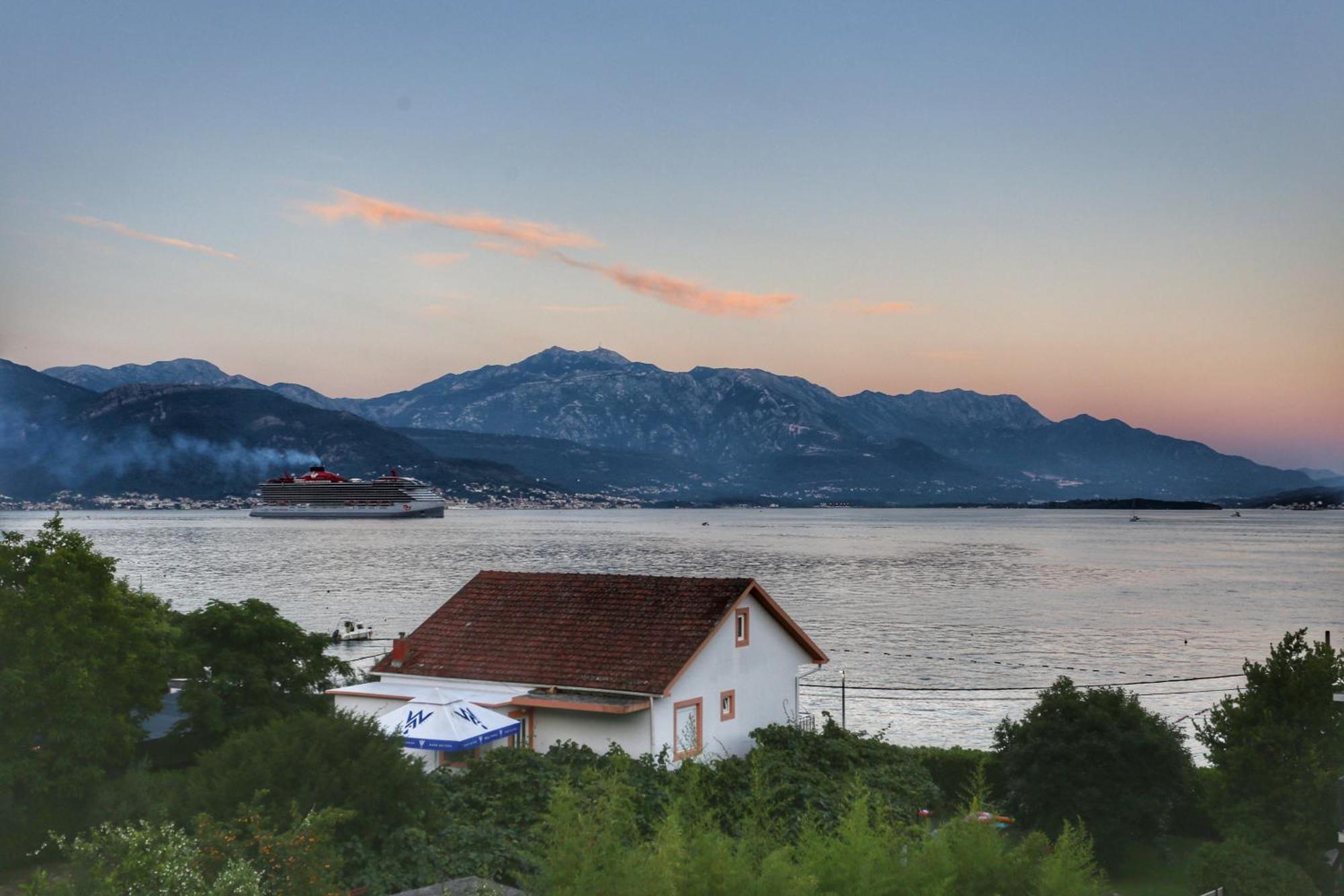 Apartments Cukovic Herceg Novi Eksteriør billede
